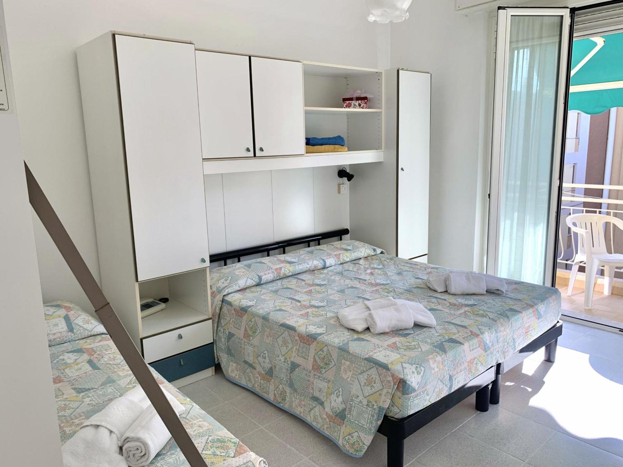 Hotel Villa Chiara Финале Лигуре Екстериор снимка